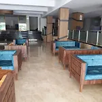 Orange Park Hotel